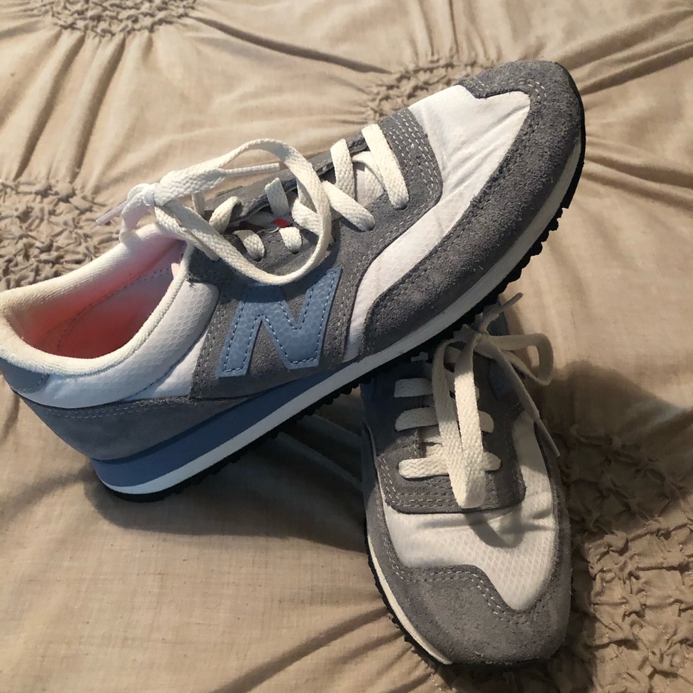 New Balance tennis shoes (Worn one time)